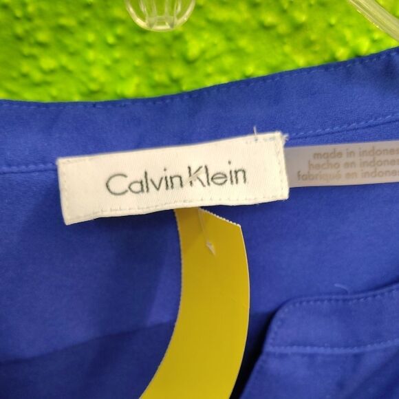Calvin Klein Blue Long Sleeve Buttoned Blouse with Mandarin Collar - Picture 2 of 3